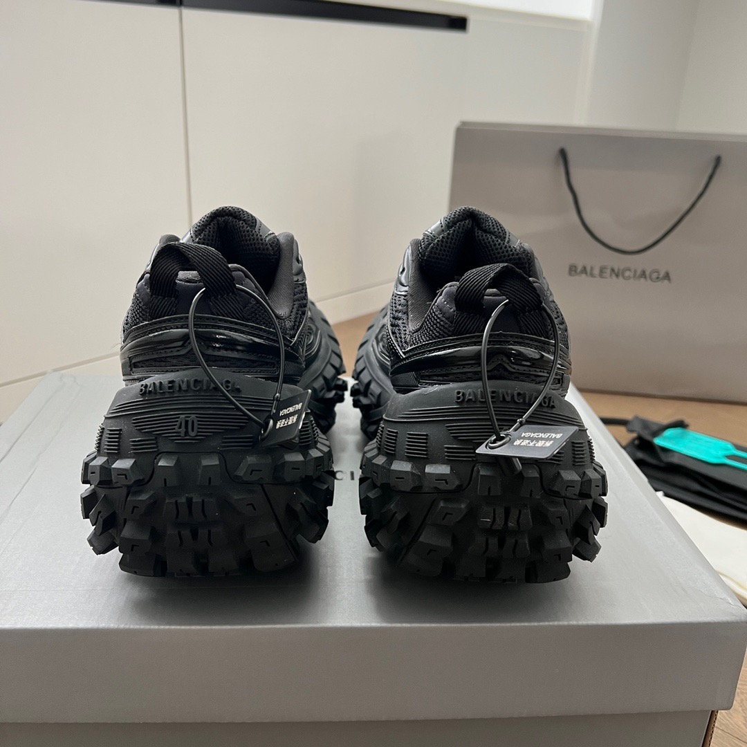 Replica Balenciaga Bouncer's Sneaker - Image 5