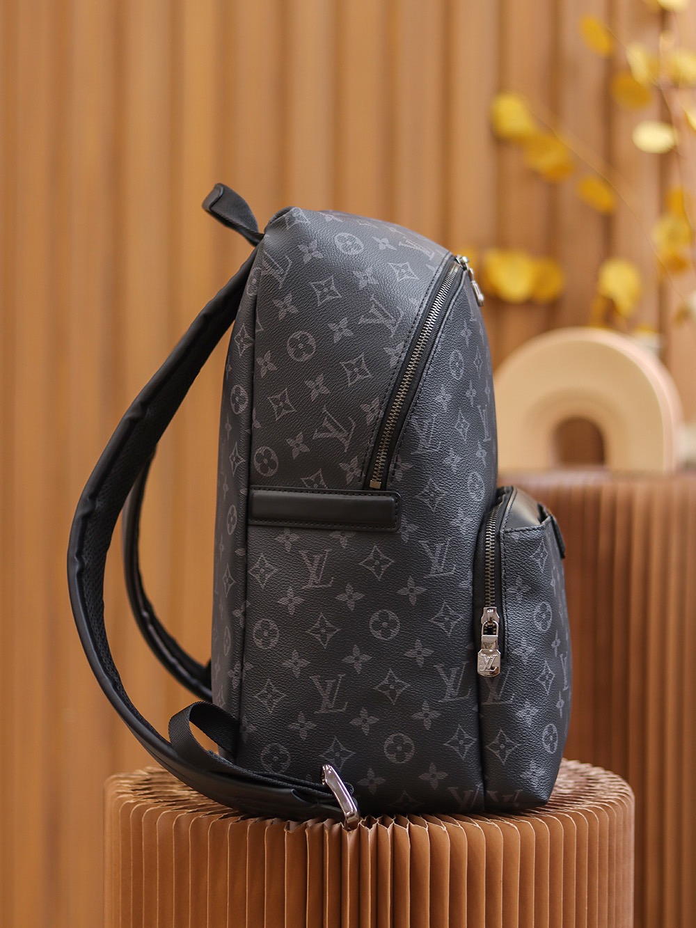 Replica LV Discovery Backpack PM - Image 6